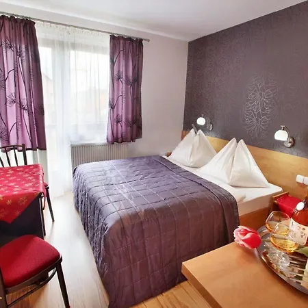 Penzión pre hostí Pod Tatrami *